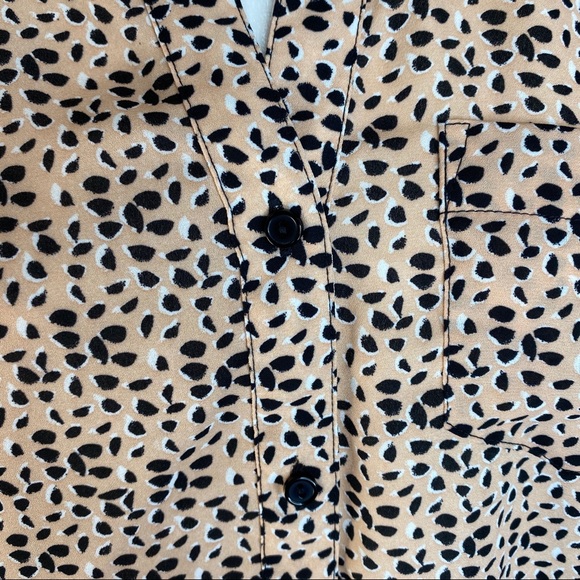 🔥SOLD🔥 The Limited Leopard Print Button Down Shirt Small - Picture 5 of 16